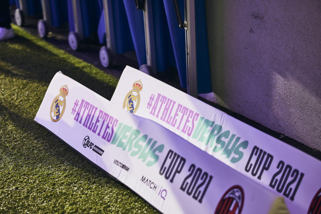 Referenzfoto von Match IQ und Athletes Versus für Hüfner Design beim Athletes Versus Cup von Real Madrid und AC Milan.