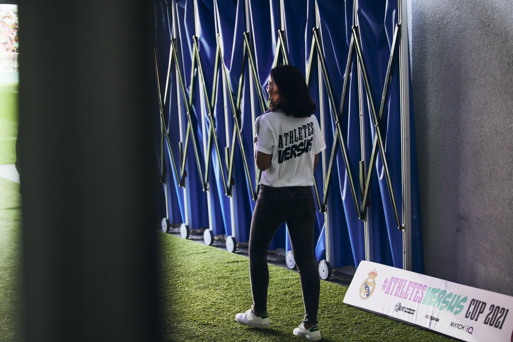 Referenzfoto von Match IQ und Athletes Versus für Hüfner Design beim Athletes Versus Cup von Real Madrid und AC Milan.